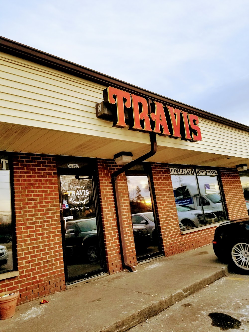 Travis Restaurant